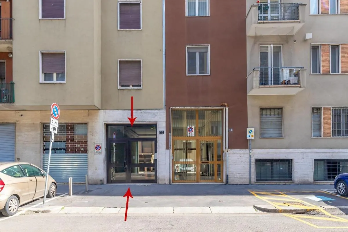 Wonderful Suite Near Center,Wifi,Comfort,Parking Milan Apartment